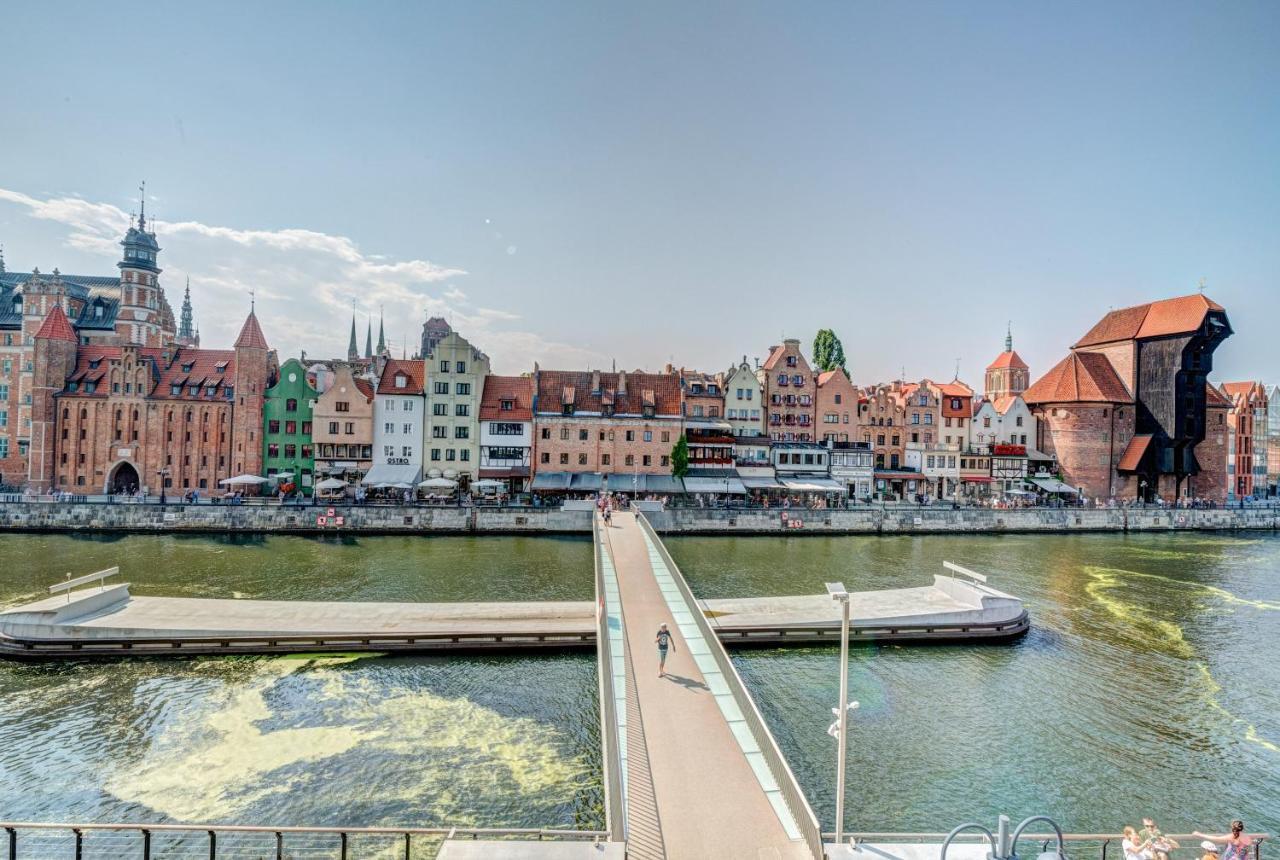 The Black Crane Apartment Gdansk Exterior photo