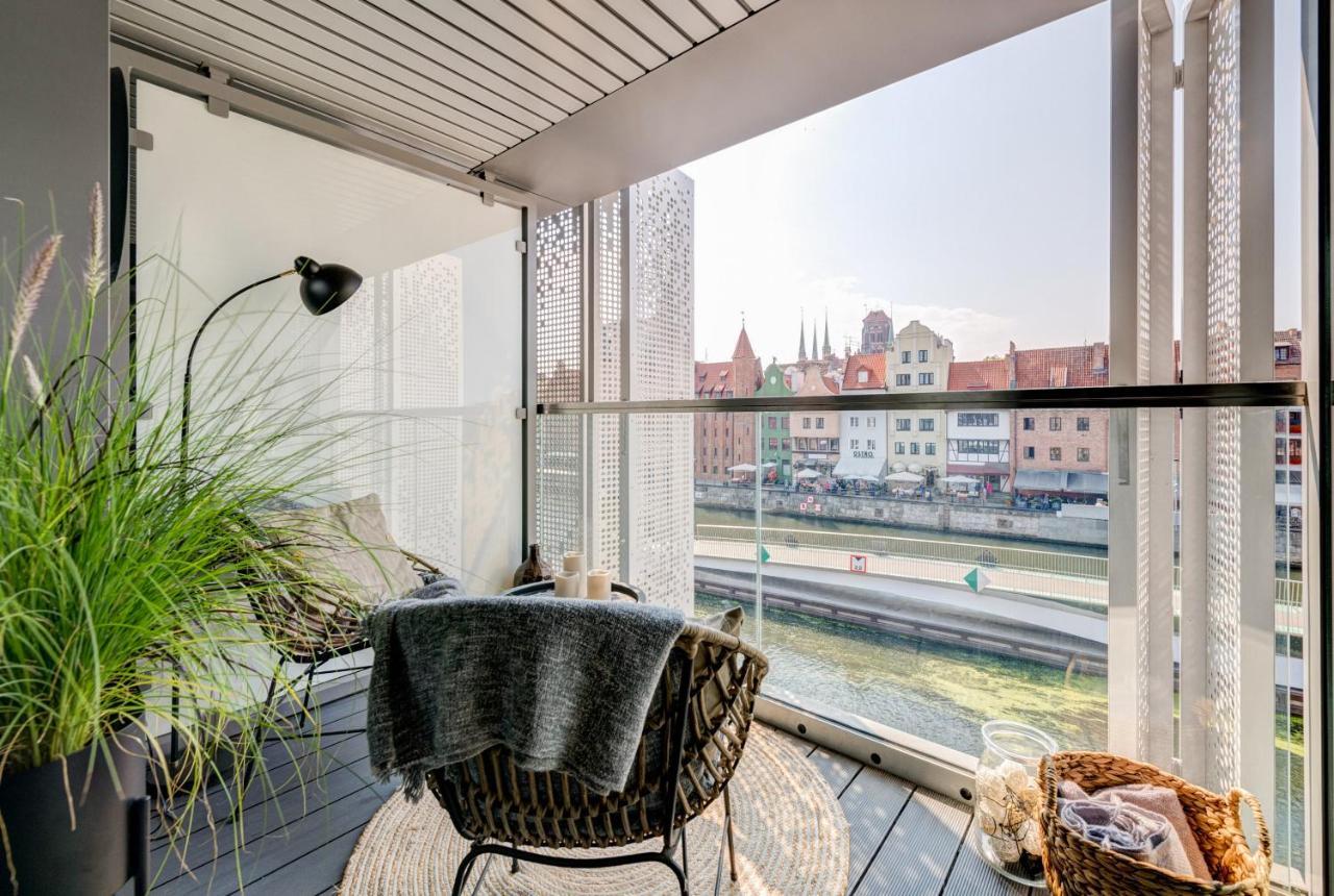 The Black Crane Apartment Gdansk Exterior photo