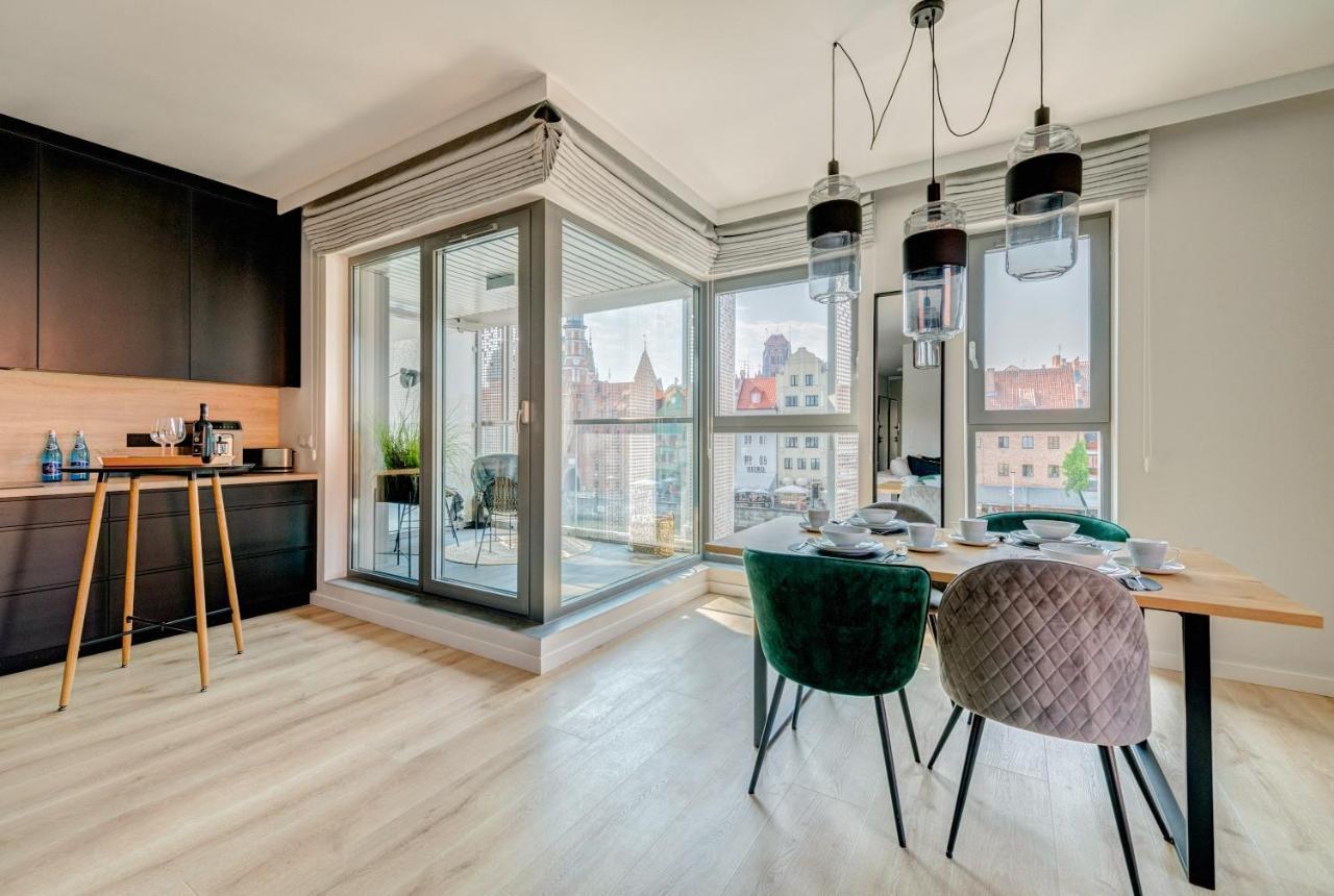 The Black Crane Apartment Gdansk Exterior photo